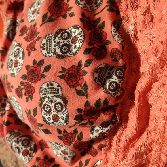 🟣Torrid Curve Bralette Plus Size 3 - Lightly Lined Cotton Lace Hem Ditsy Skull - Picture 12 of 13